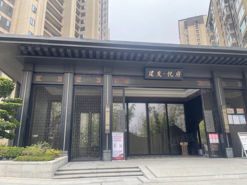 连江路周边建发悦府电梯中层两房居家装修有证诚售