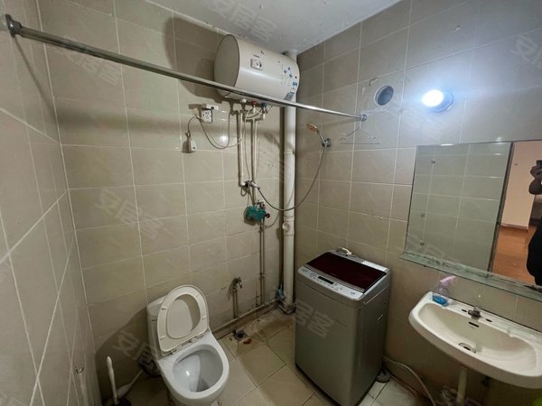 【多图】师苑,香江路租房,出租师苑小区大套二带家具家电,黄岛租房