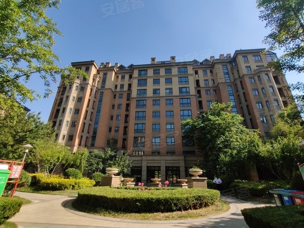 济南高新奥体中心海尔绿城桂花园北区全运村品质小区 ,精装家具家电