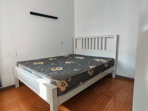 上海浦东川沙心圆西苑爱需要有个温暖温馨的小窝来承载,洒满阳光的