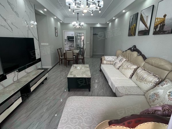 永川凤凰湖乐信凤凰郡紧邻凤凰湖,凤凰郡全新精装三房出租,客厅有空调