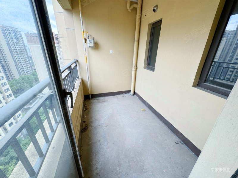 树人巴蜀旁 两梯两户电梯洋房 开阔视野 业主急售 可谈,新鸥鹏泊雅湾