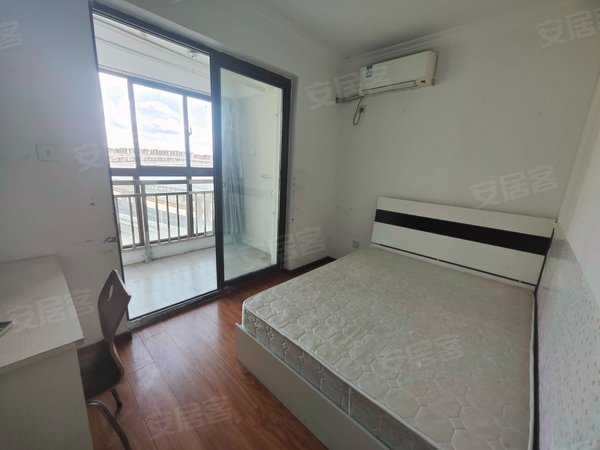 上海嘉定南翔泰翔嘉苑泰翔嘉苑 2室1厅1卫 南北通透 电梯房 配套齐全