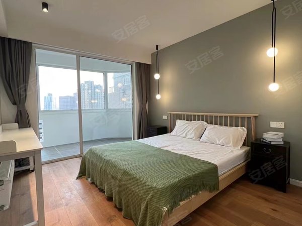 上海徐汇徐家汇南溪公寓品质小区 电梯高层景观房 中空地暖 特价房 可