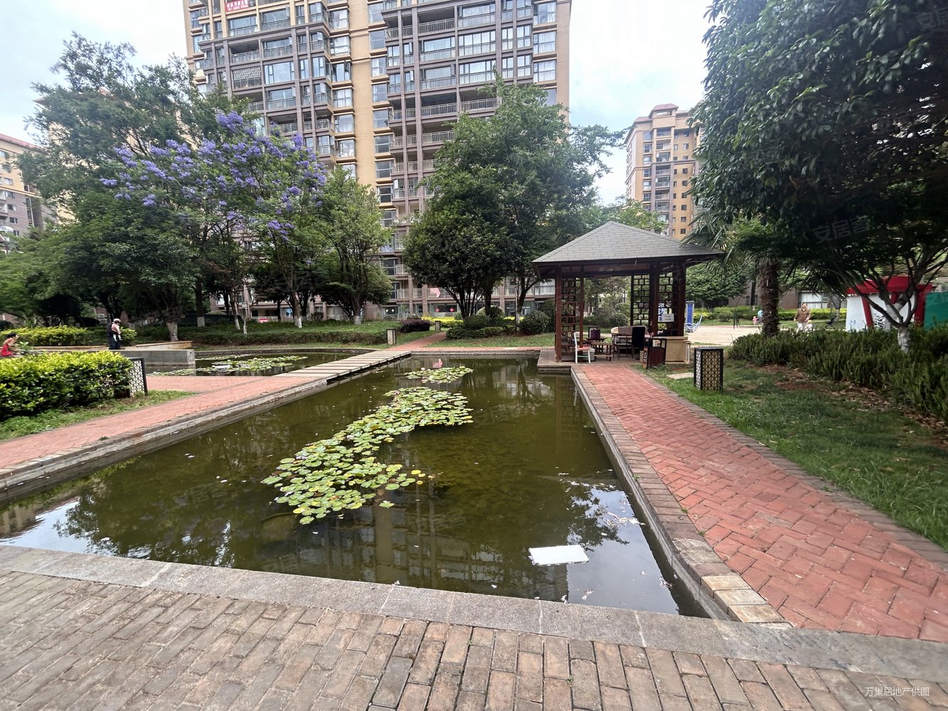 a3地块 直通车库 精装带车位诚心出售,时代俊园银杏雅苑二手房,89.