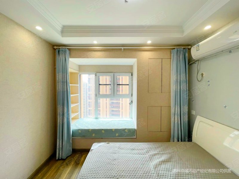 (精装修,干净整洁)一(随时看房)一(诚售),南山维拉二手房,127万,3室2