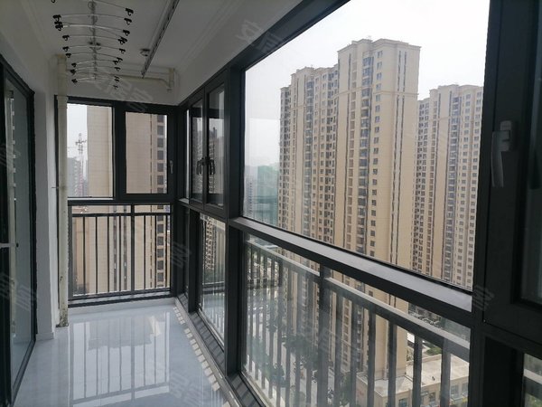 宿州埇桥万达广场金悦花园天元府天元府精装三房里面家具家电可配楼下
