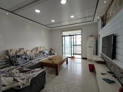 鄢陵鄢陵城区城区中心花城春天，电梯三房室内干净，物品齐全，年租1万2出租房源真实图片