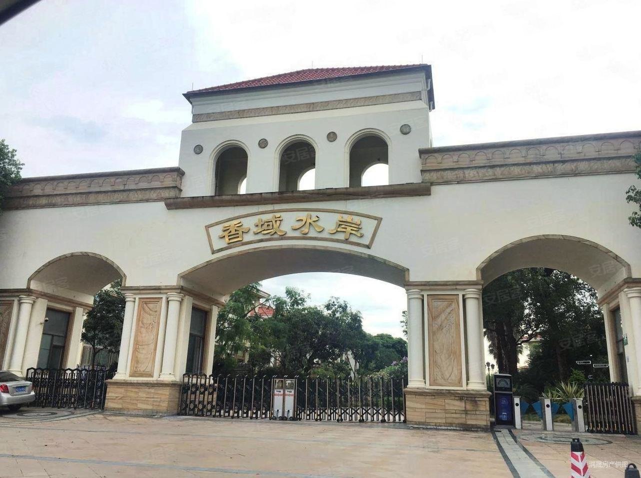 诚心780出售,香域水岸(别墅)二手房,772万,5室3厅,4卫,395平米-汕头