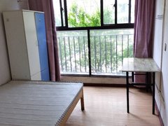 苏州吴江运东个人房子，无中介费，随时看房，拎包入住。出租房源真实图片