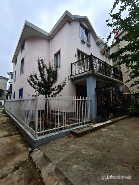 昆山房产网>昆山二手房>巴城二手房>阳澄湖二手房>文豪花园(别墅)>