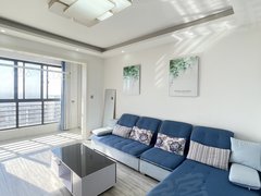 东台东台城区鼓楼路步行街君豪华庭电梯房两室精装1800月 设施齐全 随时可看出租房源真实图片