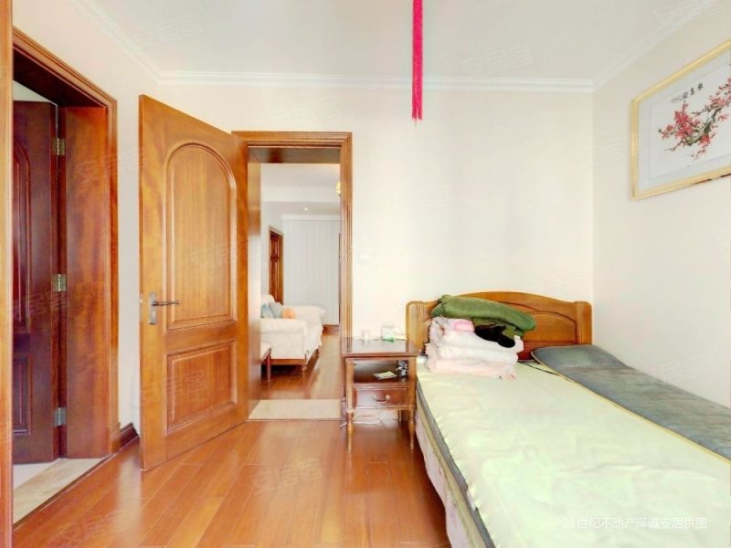 鹿鸣苑(别墅) 装修好 集中供暖 近医院 近地铁 南北通透