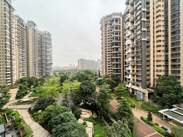 中山东区利和广场紫马奔腾(商住楼)东区cbd旁盛景尚峰紫马天赋豪装三