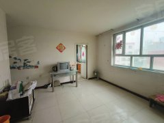 8中旁，新上海花园条楼5楼一室一厅简单装修，拎包入住
