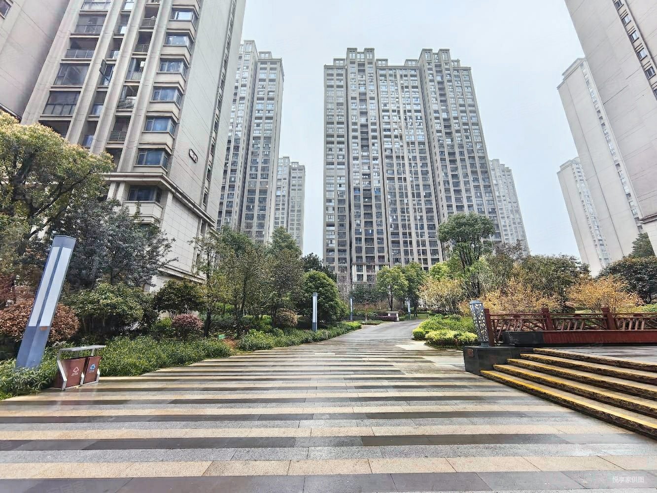 八方小区c区