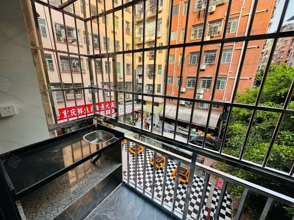 广州天河龙洞龙洞迎龙路195号小区天河区6号线植物园地铁站 龙洞步行