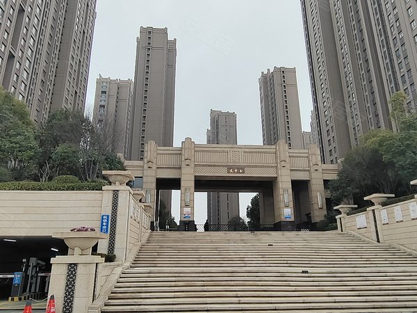 漯河源汇源汇城区长申玉临河,西城区长申玉带地暖精装三室,图片实拍