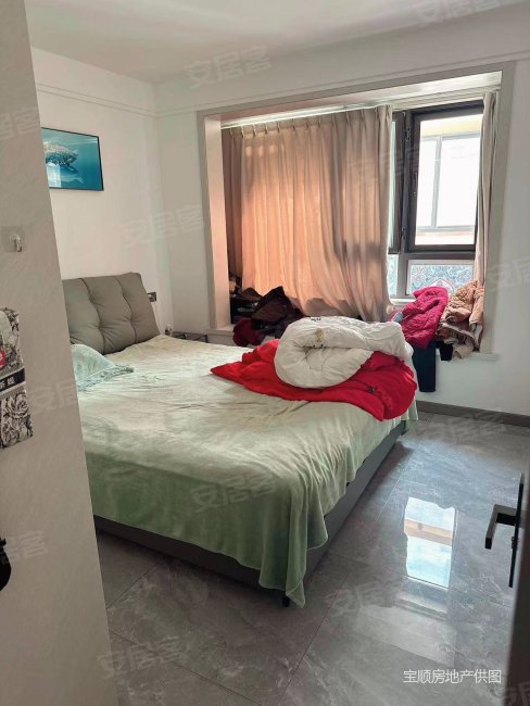 一楼带前后院子 带下沉 带地暖中央空调 精装修 南北通透,宏基宏公馆