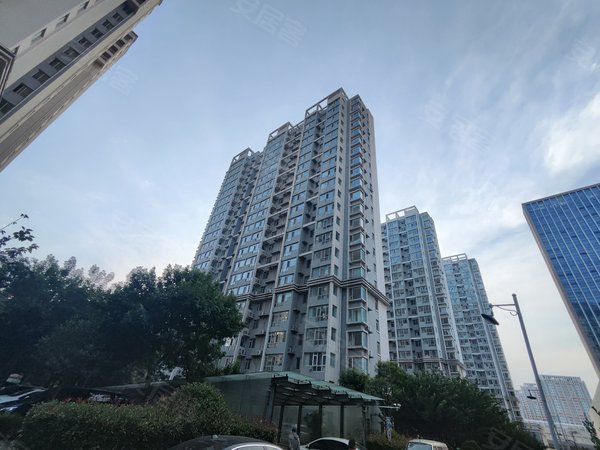 青岛崂山高科园东盛花园近地铁口 近大润发 南北通透 拎包入住 东盛