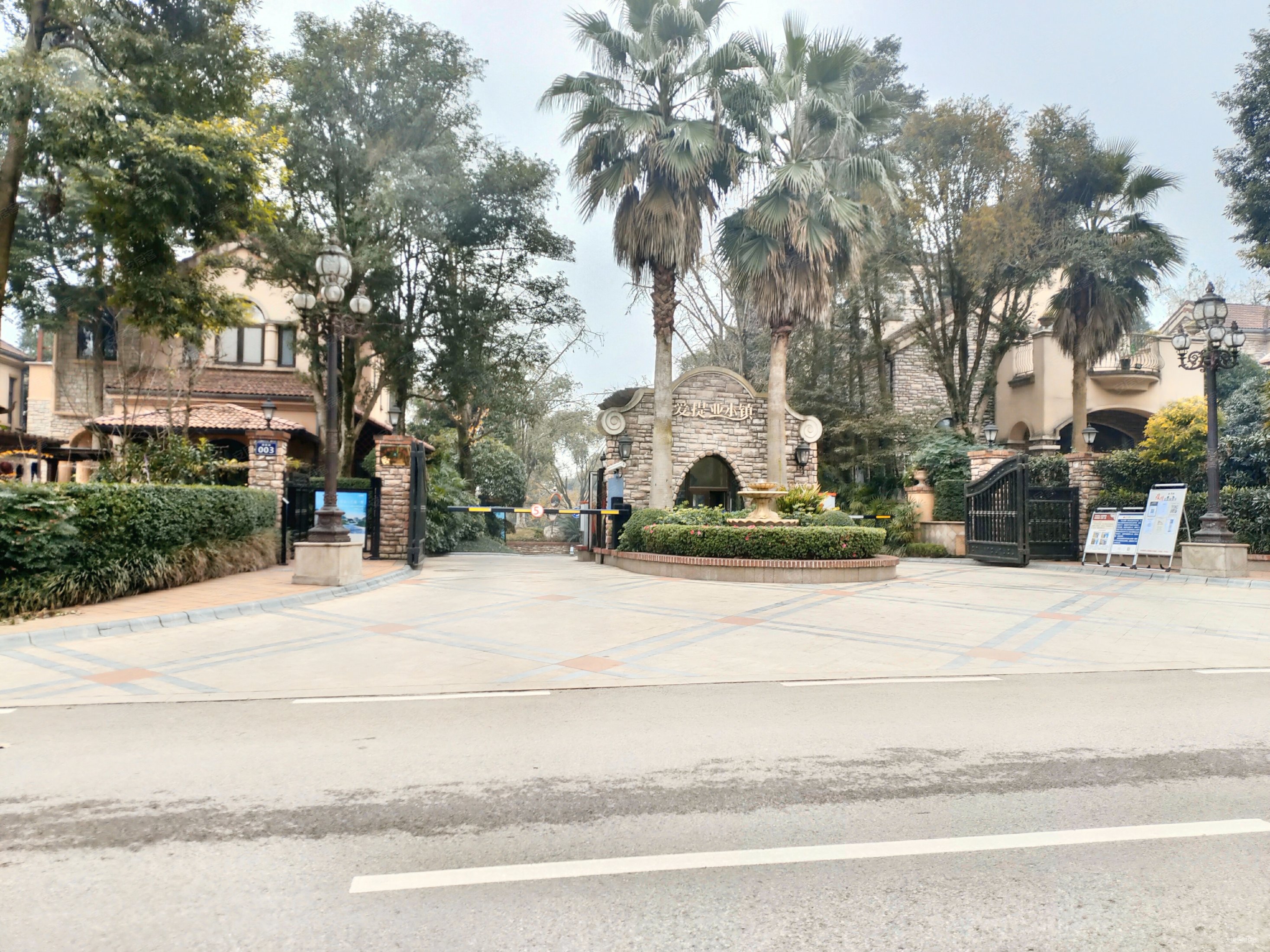 置信牧山丽景一期 独栋 清水,牧山丽景二手房,295万,4室3厅,4卫,236