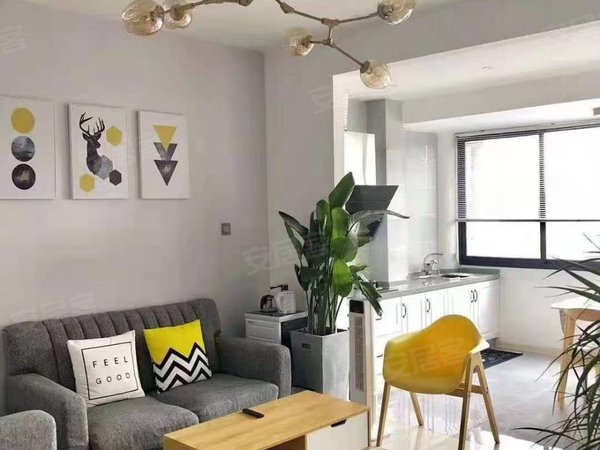 湖州安吉县递铺宁馨花园小区环境好!购物方便!