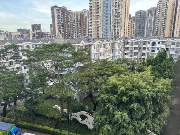 深圳布吉康桥中城康桥花园(二期)中城康桥花园(二期)  3室 4500.