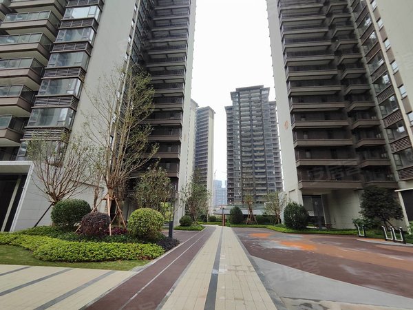 【多图】檀府印象(安置房),良庆镇租房,免物业费和停车费 五象国际壮