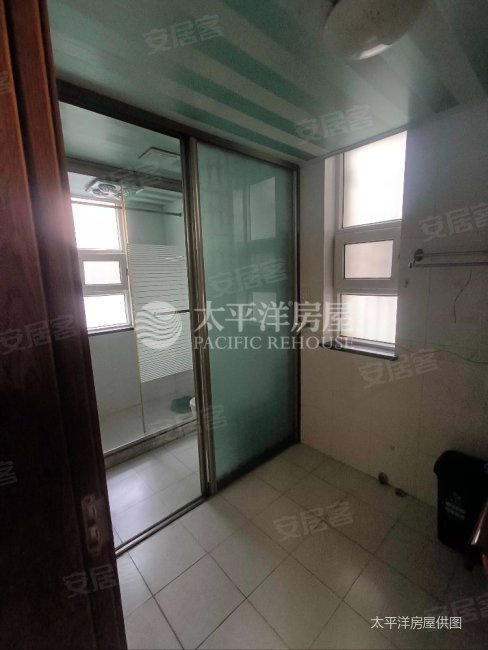 送大花园 看房随时,康泰新城二手房,440万,2室2厅,1卫,93平米-上海