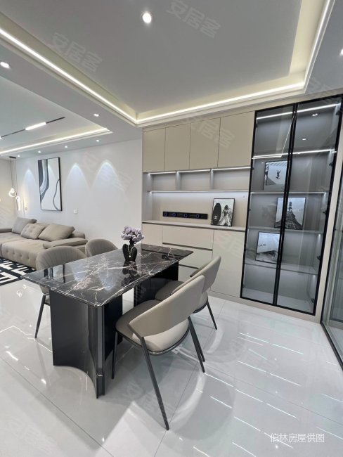 单价六千多买沃尔玛附近 电梯精装套三双卫,锦绣尚城二手房,86万,3室2