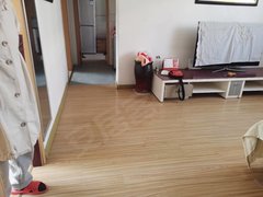 东营东营区东城运发小区三楼三室一厅带地下室首租出租房源真实图片