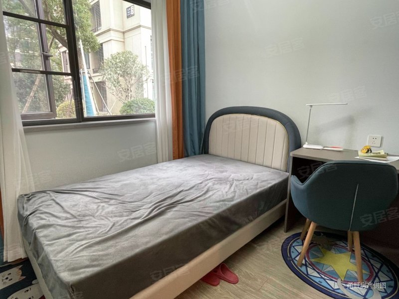 出售江北区3室2厅豪华装修南北,万科云谷二手房,188万