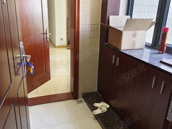 江门蓬江北新海逸城邦江桥路,拎包入住。钥匙在手出租房源真实图片