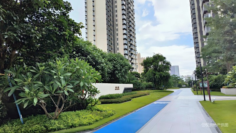 横厅四房立减30万买广佛保利城伦教地铁口附近约看呀