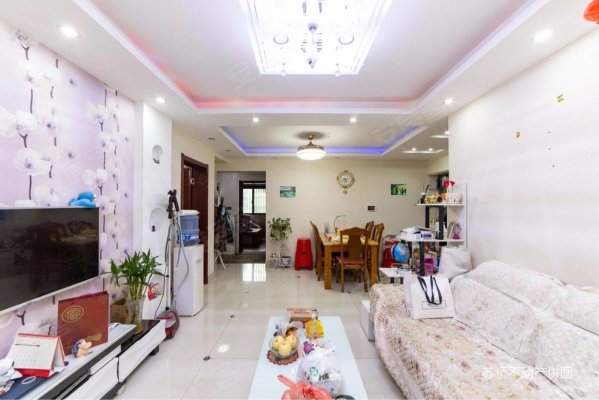 天逸城南区房龄新出行方便带电梯环境好精装好房