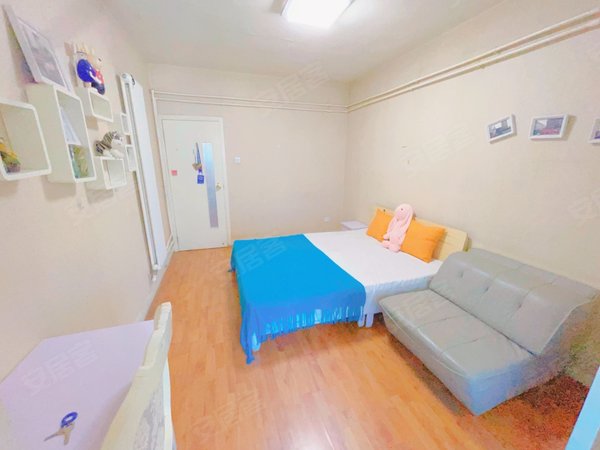 精装小公寓全女生体育场郑州市人民医院健康路夜市