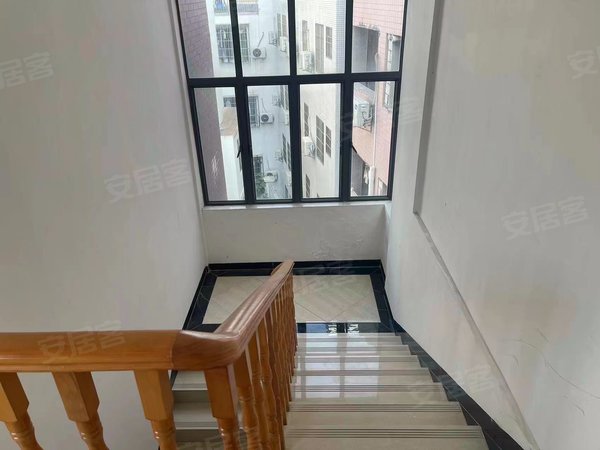 广州番禺广州雅居乐雅居乐剑桥郡御郡(别墅)剑桥郡大别墅 全新现代