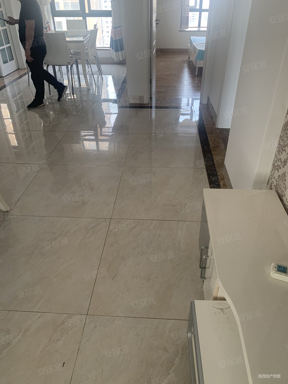 海口二手房>美兰二手房>蓝天二手房>海阔天空国瑞城(雅仕苑)>1000