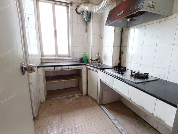 广州白云同德围泽德花苑泽德花园,中层精装电梯两房,租2500出租房源