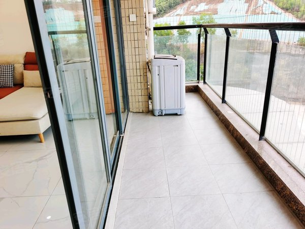 深圳光明光明楼村花园(一期)梦之花园小区,楼下就是湿地公园,楼村花园