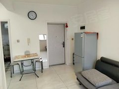 齐齐哈尔龙沙南站年付13万御园23楼，65平，2室1厅，家具家电齐全，现出租房源真实图片