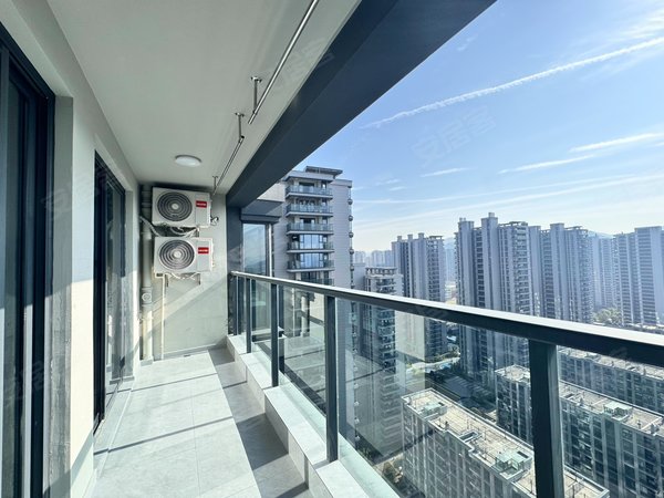 杭州临安青山湖荣盛檀越府三房精装南北通透 拎包即住 采光出租房源