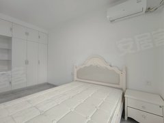 哈尔滨道里融江路长租 季付 万科滨江大都会 一室一厅一卫  带空调 缺啥给配出租房源真实图片