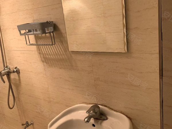 金华浦江县市中心中山花园中山南路公寓出租 兴丰客附近 汽运中心对面 拎包入住出租房源真实图片