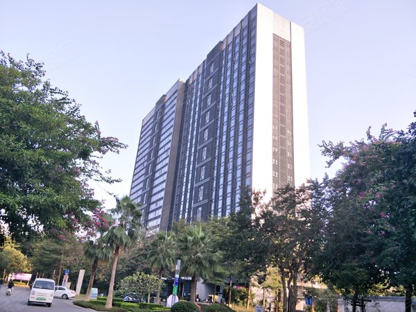 广州黄埔科学城合景科汇金谷科汇金谷一房一厅3800元 神舟路c出口 可