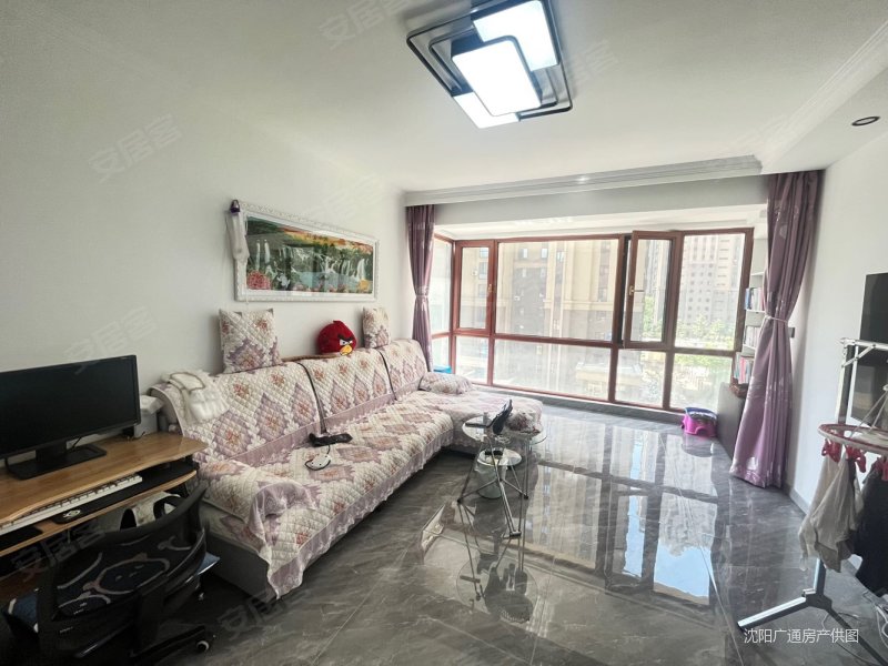 华府丹郡楼龄新的赠送40平露台花园南北通透两室精装