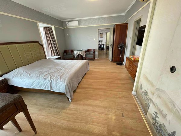 广州海珠滨江中中海名都中海名都,大型电梯花园小区  5房户型,江景靓