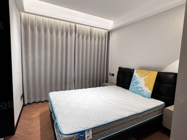 金华东阳横店南江玺南江玺4房改2房，大横厅，带地暖，管家式服务，可短租出租房源真实图片