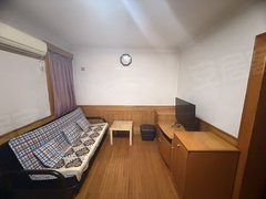 上海浦东金桥6号线金桥路站 大户型 一居室来了 包网 拎包入住出租房源真实图片