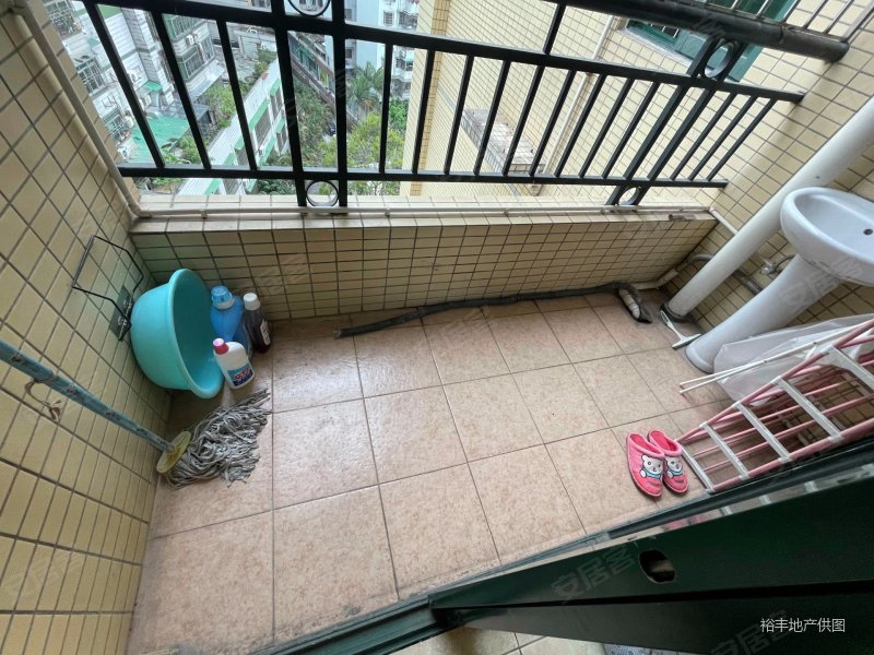 粤韵庭园3房7022方